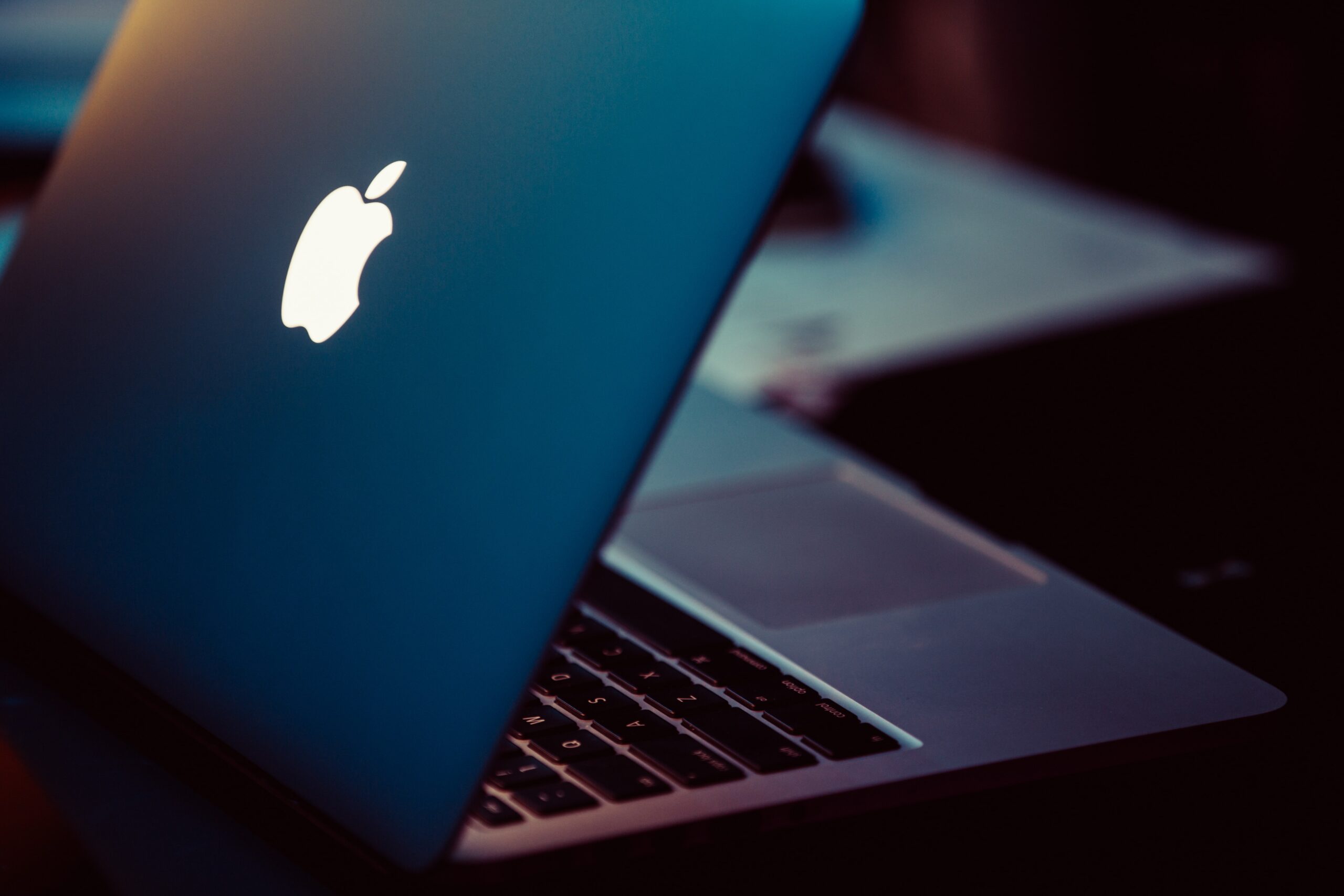 今どきintel Mac？社内SEだしMac買ってみた！
